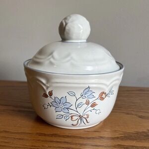 Vintage Cordella Stoneware BLUET Sugar Bowl with Lid Blue Flowers Made In Japan